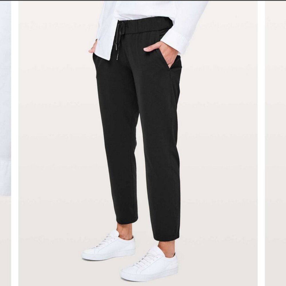 NWOT Lululemon On The Fly Pant *28" Black